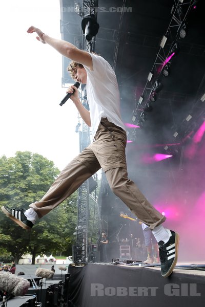 TURNSTILE - 2023-08-25 - SAINT CLOUD - Domaine National - Scene de la Cascade - Brendan Yates